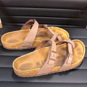 Gently Used Women’s Mayari Birkenstock Sandals